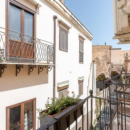 Apartment Naos - Alle Spalle Del Teatro Massimo Palermo